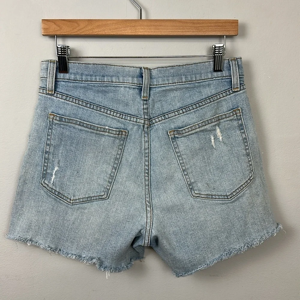 GAP High rise 4